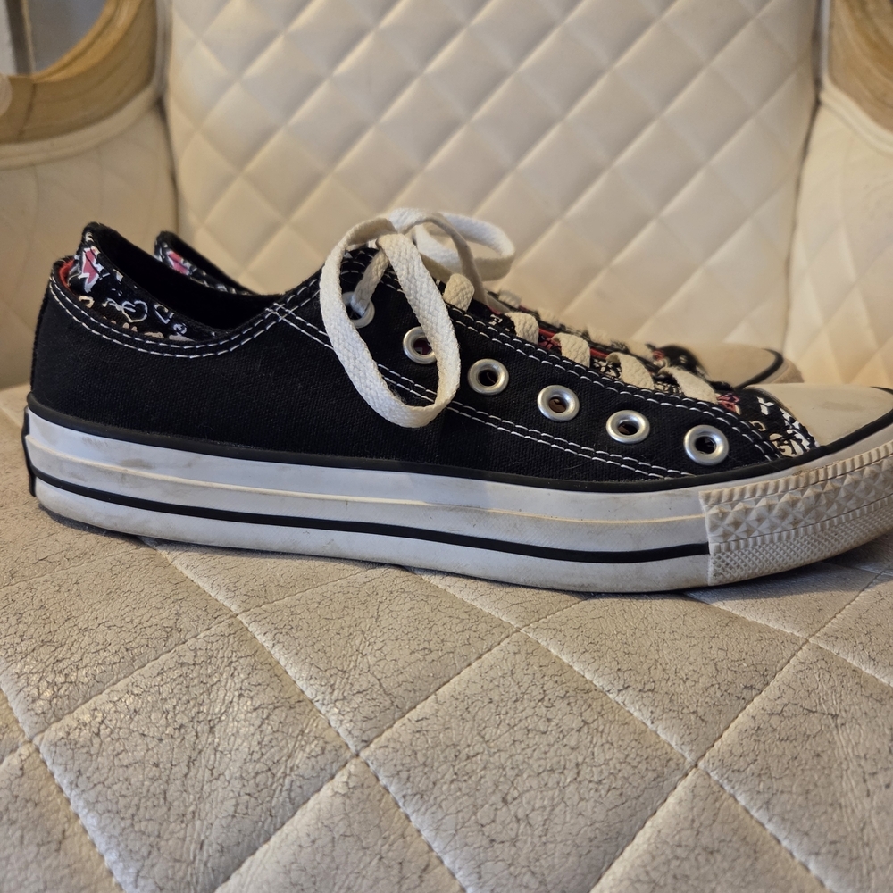 Converse Chuck Taylor Low TopCanvas Sneakers with Pink Punk Rock Girl Pattern - Picture 10 of 14